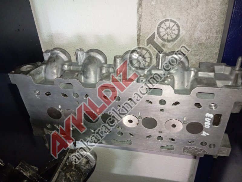 PEUGEOT BİPPER 1.4 SİLİNDİR KAPAĞI 
