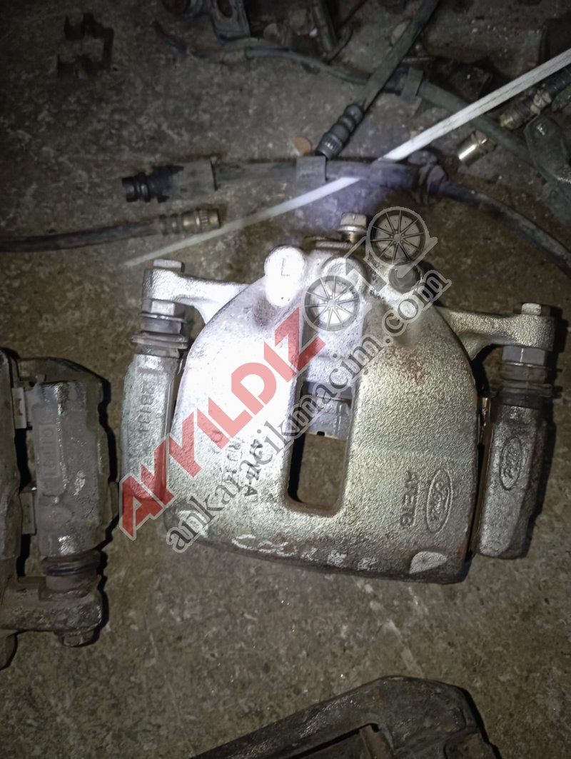 FORD COURİER FREN MERKEZİ KALİPERİ