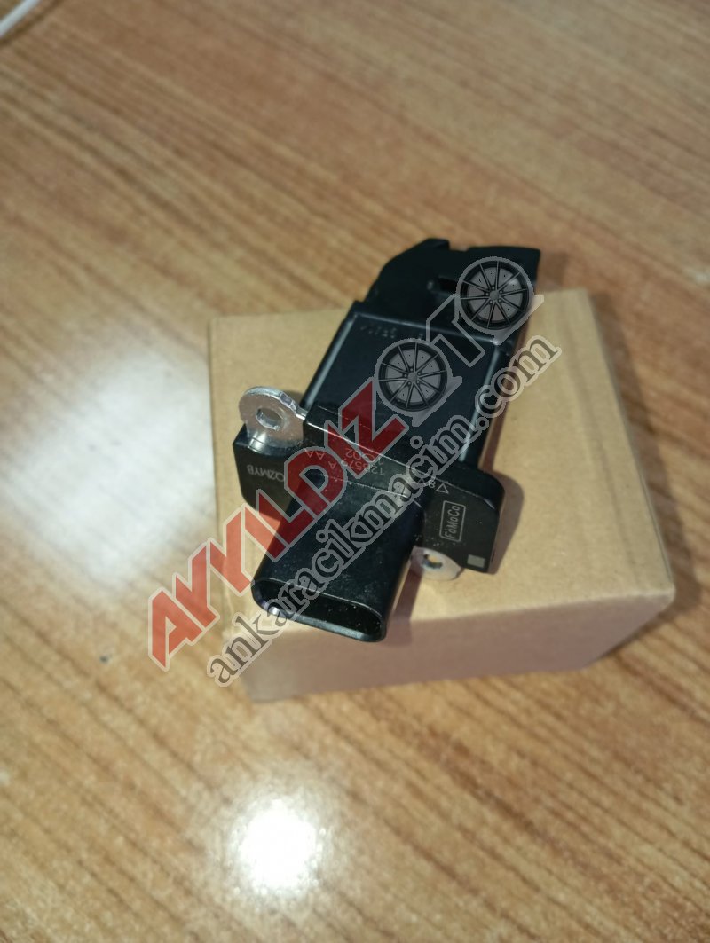 8V21 12B579 AA FORD COURİER HAVA AKIŞ SENSÖRÜ