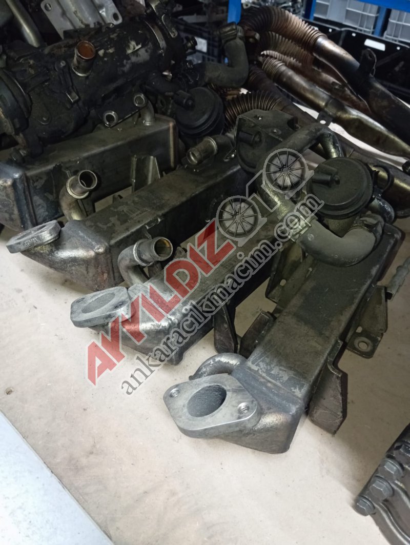 RENAULT TRAFİC 2.0 EGR SOĞUTUCU 